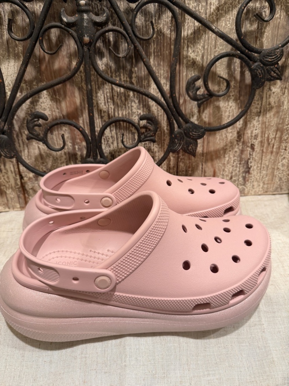 Crocs Classic Crush Clog color Quartz w 12.5/ men's 11 unisex